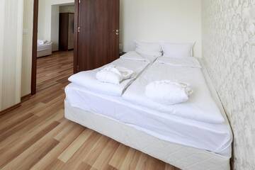 Фото номера Стандартные апартаменты Отель Hotel Nikol г. Долна-Баня 4