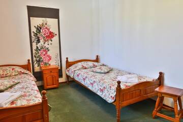 Фотографии Гостевой дом Guest Houses Kedar г. Долна-Баня (Болгария) №2 Фото Гостевой дом Guest Houses Kedar г. Долна-Баня 2